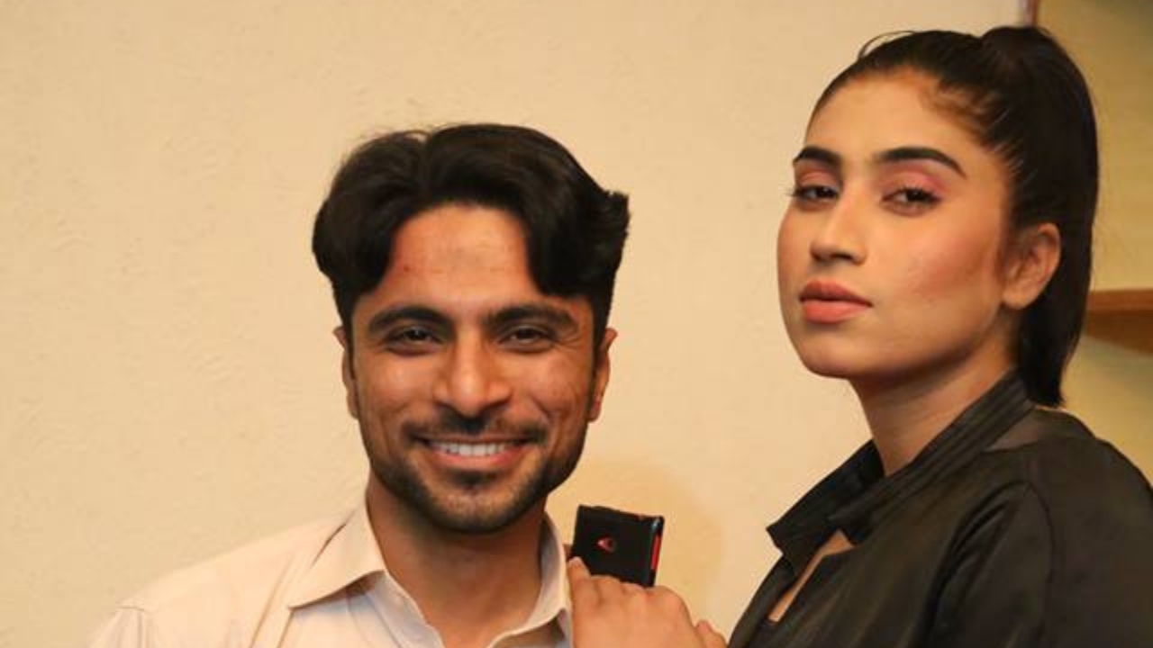 Image Of Kamran Hayat With Qndeel Baloch